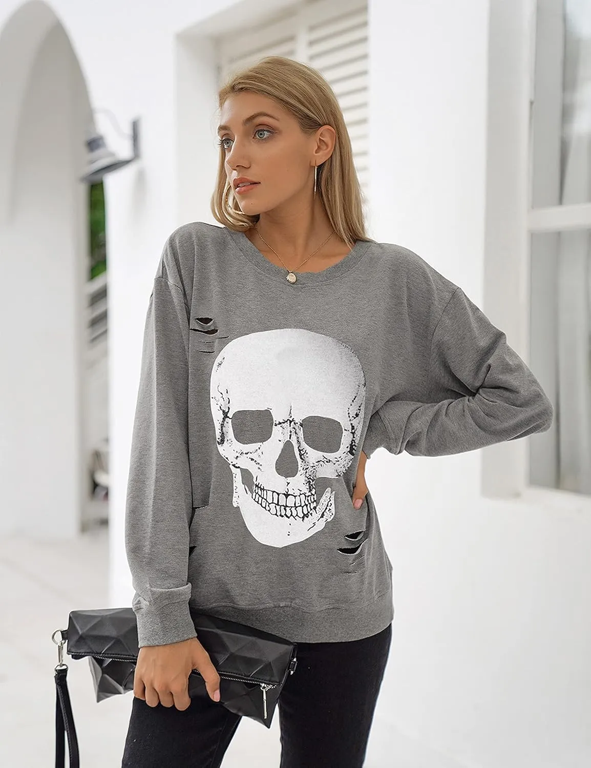Blooming Jelly Women's Halloween Sweatshirts Skull Graphic T Shirts Long Sleeve Pullover Tops Gothic Fall Clothes 2025