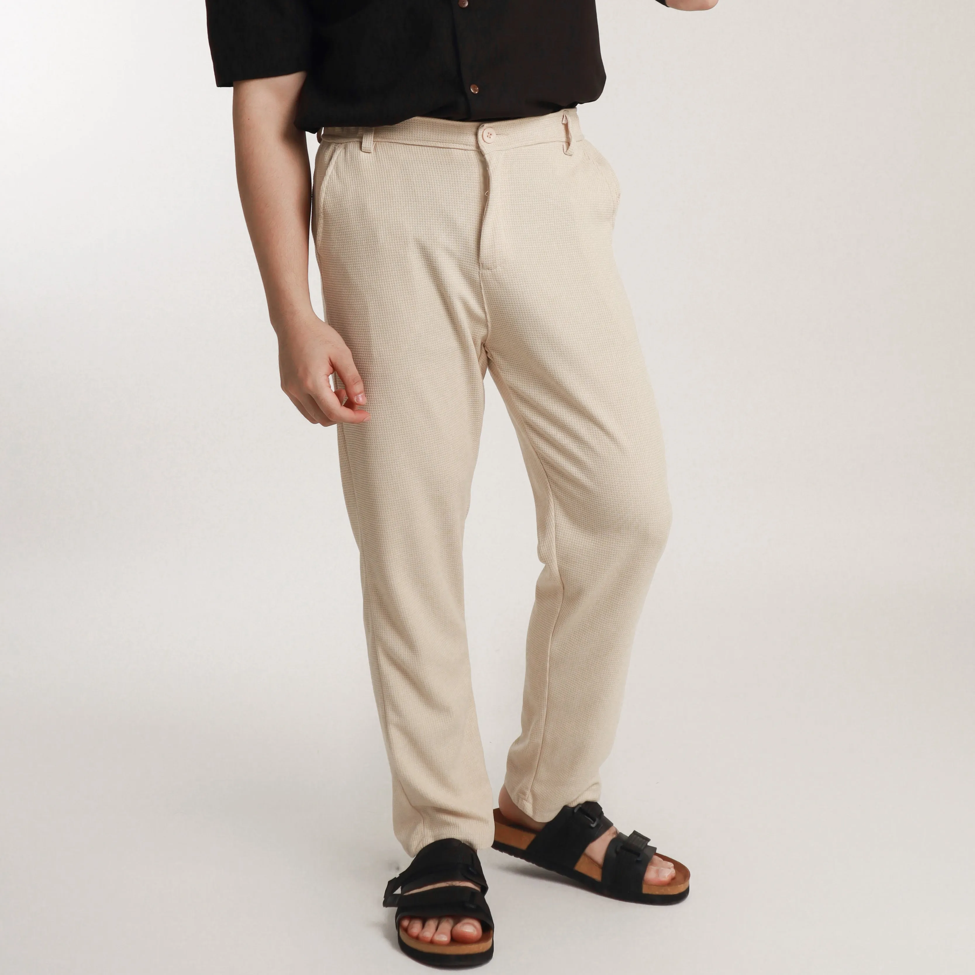 (Color of the Year 2025) Stretchable Waffle Pants - Beige