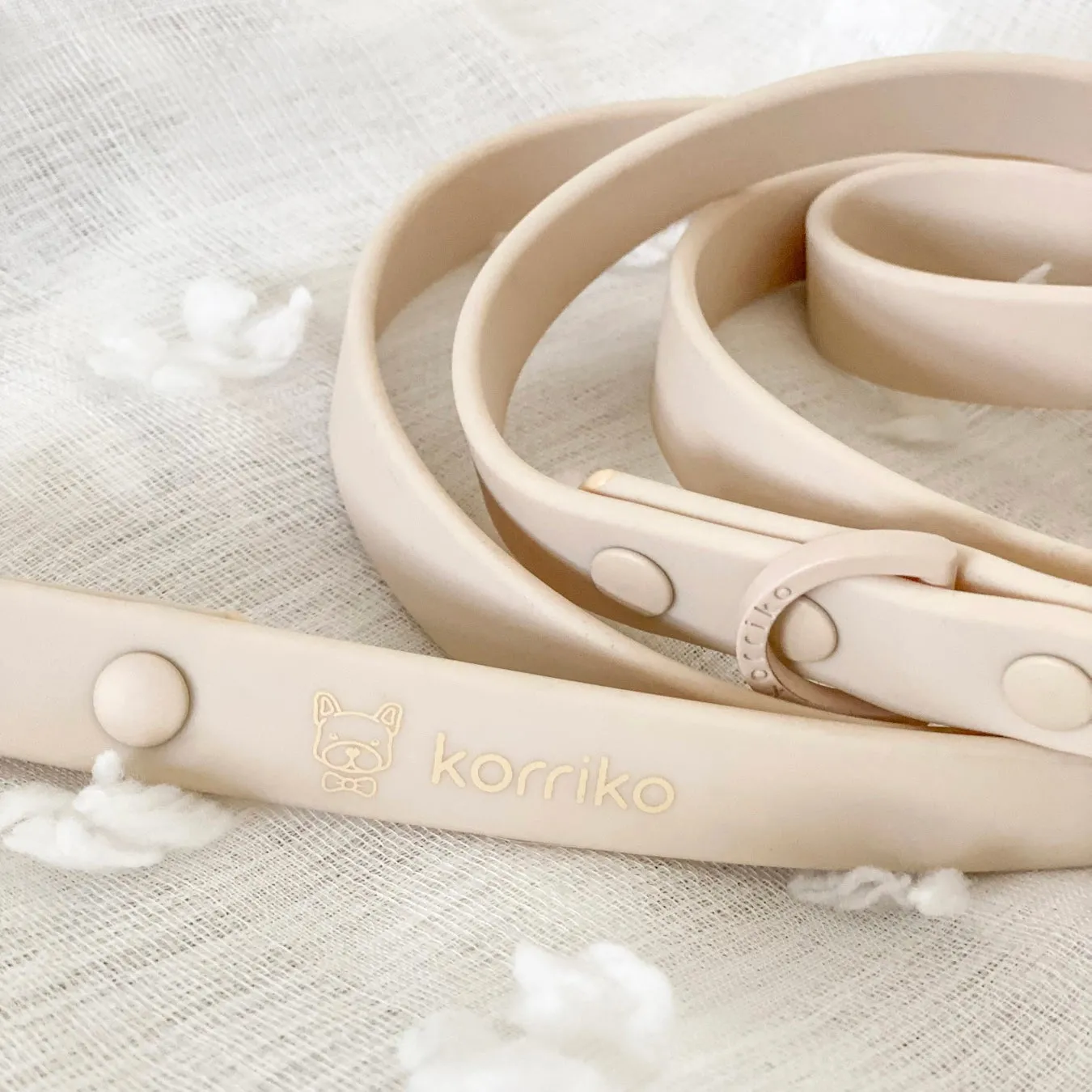 waterproof leash - nude